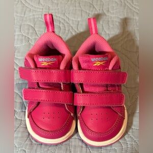 Reebok Weebok Clasp Low
Toddler 'Pursuit Pink' - Toddler 5